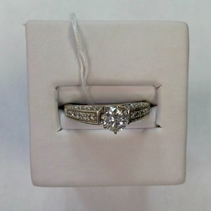 White Gold 14kt Diamond Ring, size 7 