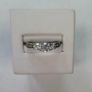 White Gold 14kt, Diamond ring, size 6