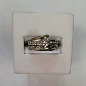 White Gold 14kt Diamond Ring, size 6 1/2