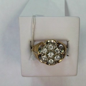 Yellow Gold 14kt, Diamond Cluster ring, size 9 1/2 