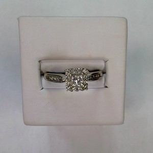White Gold 14kt, Diamond Ring, size 7 