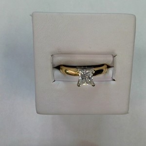 Ring Womens Yg Solitare .5 Karat Size 6 1/2