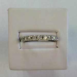  White Gold 10kt, Band Ring with Diamond size 9