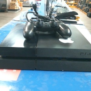 Playstation 4  Sony M/Playstation 4 ps4