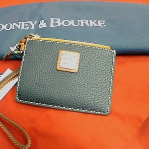 dooney bourke wallet