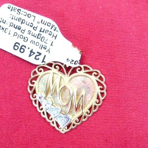  Heart Pendant "MOM" 