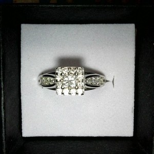  10 kt, White Gold Ring