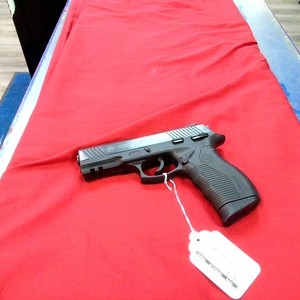 TAURUS PT809