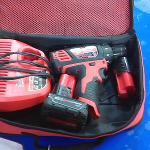 Milwaukee 2407-20 Drill with 2 Batteries & Charger
