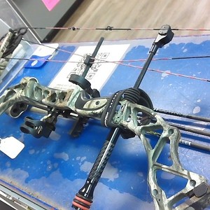 Bowtech Assasin Compound bow in case