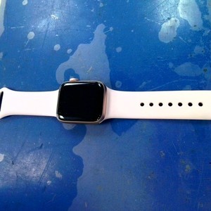 Apple Series 6