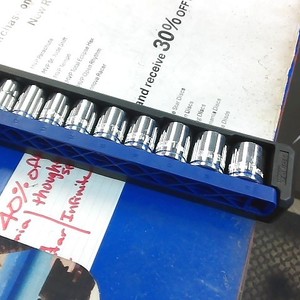 Hyper Tough 11 pc 3/8 inch socket set