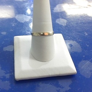  Gold band
