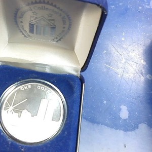 National Collector's Mint Freedom Tower Commemorative Coin