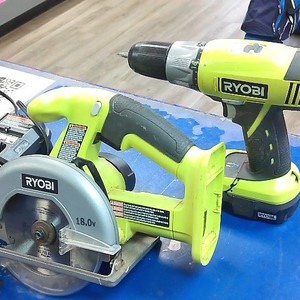 RYOBI DRILL/CIRCULAR SAW COMBO