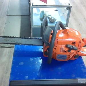 Husqvarna 445 X-TORQ Chainsaw