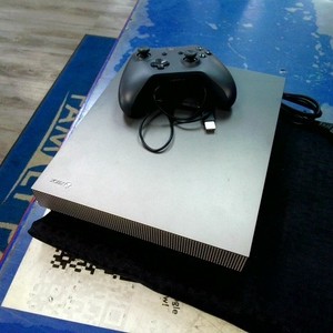 MICROSOFT XBOX ONE X
