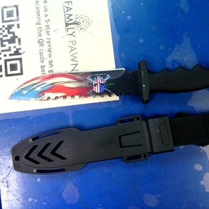 America America and skulls knife