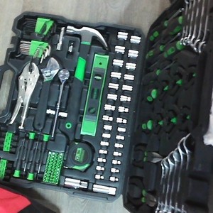 pittsburgh 146 pc mechanic set