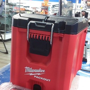 Milwaukee PackOut