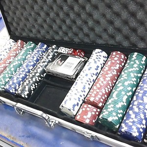 Silver Case Complete Poker Set 