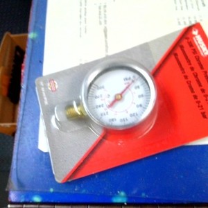 Husky pressure guage