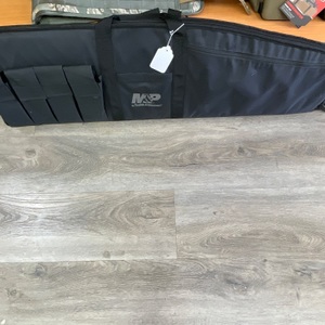 Smith & Wesson gun bag