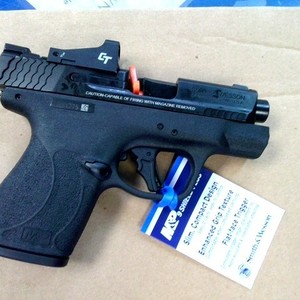 SMITH & WESSON M&P 9 Shield Plus