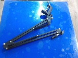 Neewer mic mount