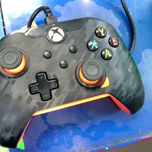 XBOX CONTROLLER