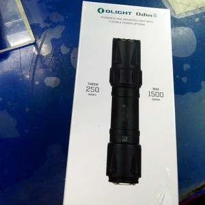 OLIGHT ODIN S 1500 LUMENS
