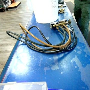 Ac  Pressure Gauge