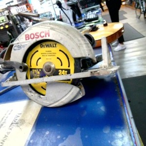 Bosch CS10 Corded Circular Saw
