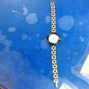 GUCCI 11/12 WRIST WATCH