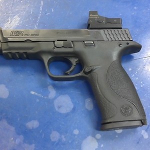 SMITH & WESSON M&P9 PRO SERIES