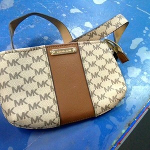 Michael Kors Fanny Pack 