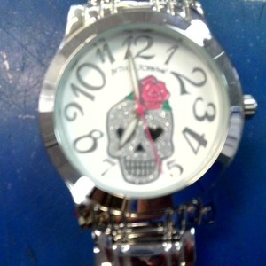 Betsy Johnson School Watch