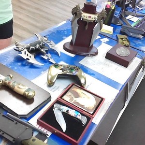 Knife Knife and zippo set