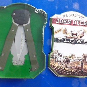 John Deere  Field Hand 