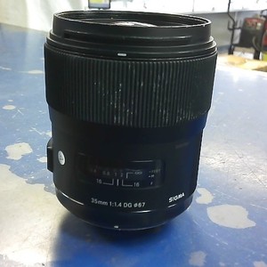 Sigma 35mm 1:1.4 DG ART Lense