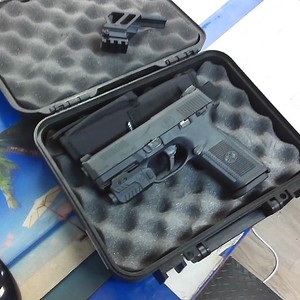 FNH fns-40