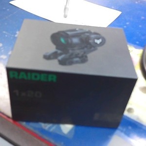 Swampfox Raider 1x20 Micro Prism Green Dot Optic