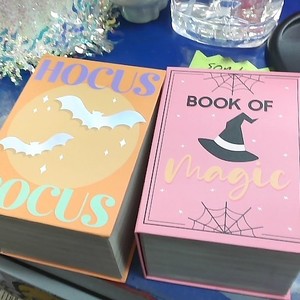 Halloween Decor XS Gift Box