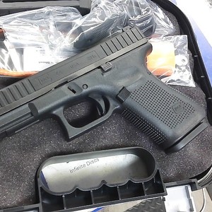 GLOCK 44