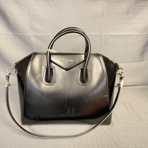 Givenchy Antigona
