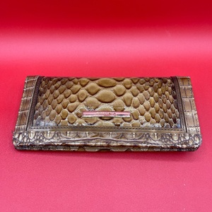 Brahmin Wallet