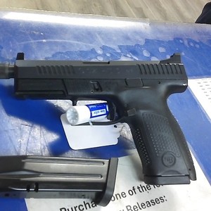 CZ p-10 C