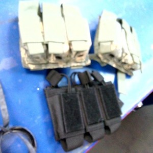 VARIOUS MAG POUCHES