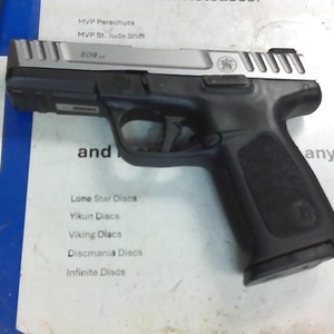 Smith and Wesson SD9 2.0