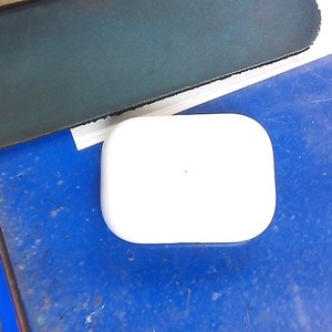 Apple air pod pro series 1